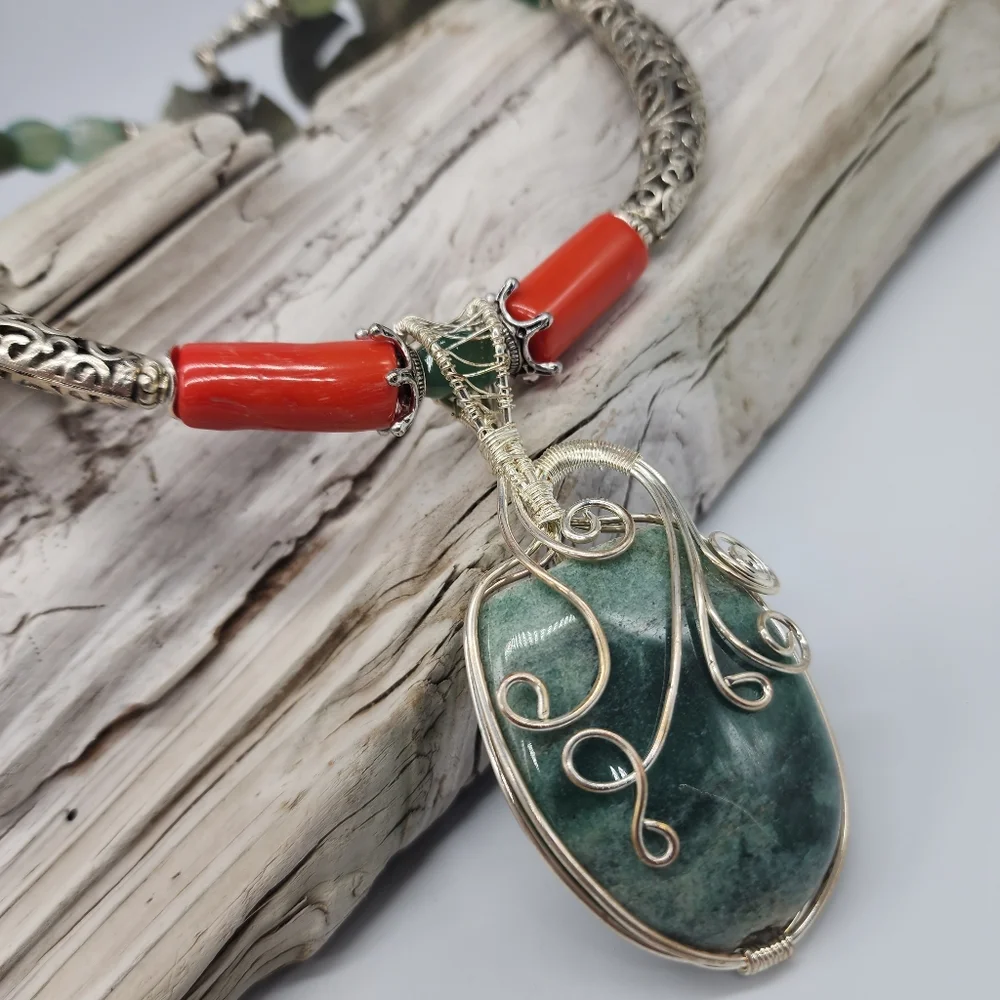 Designer Silver Necklace Natural Malaysia Green Jade Pendant Red Coral